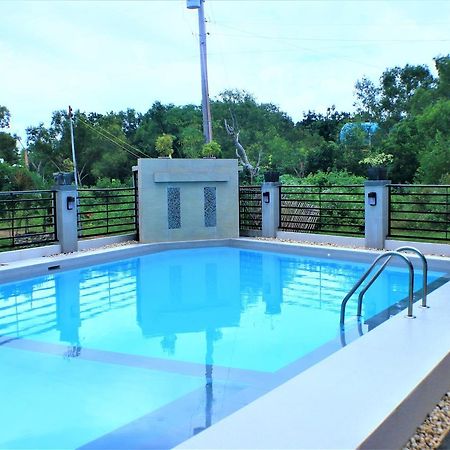 Zen Rooms Greenfields Inn Bohol Panglao Εξωτερικό φωτογραφία