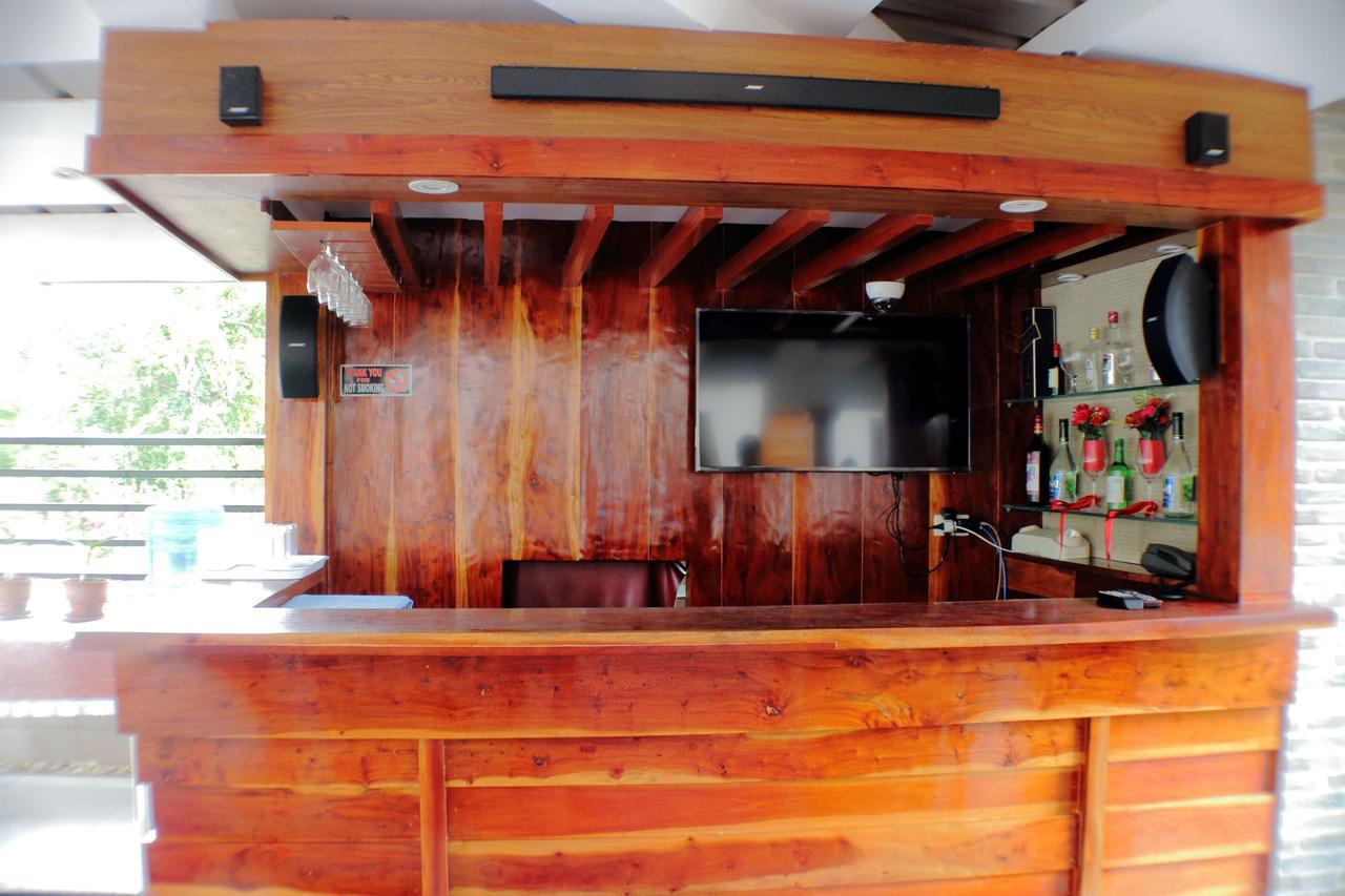 Zen Rooms Greenfields Inn Bohol Panglao Εξωτερικό φωτογραφία